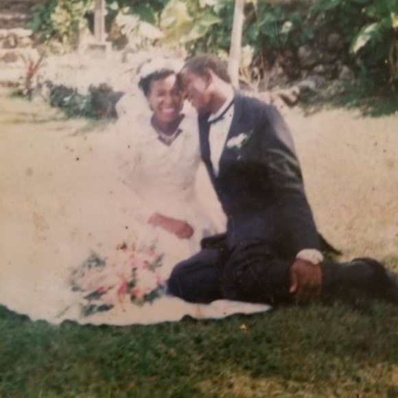 Meet your Posher, Pauline - Picture 1 of 1